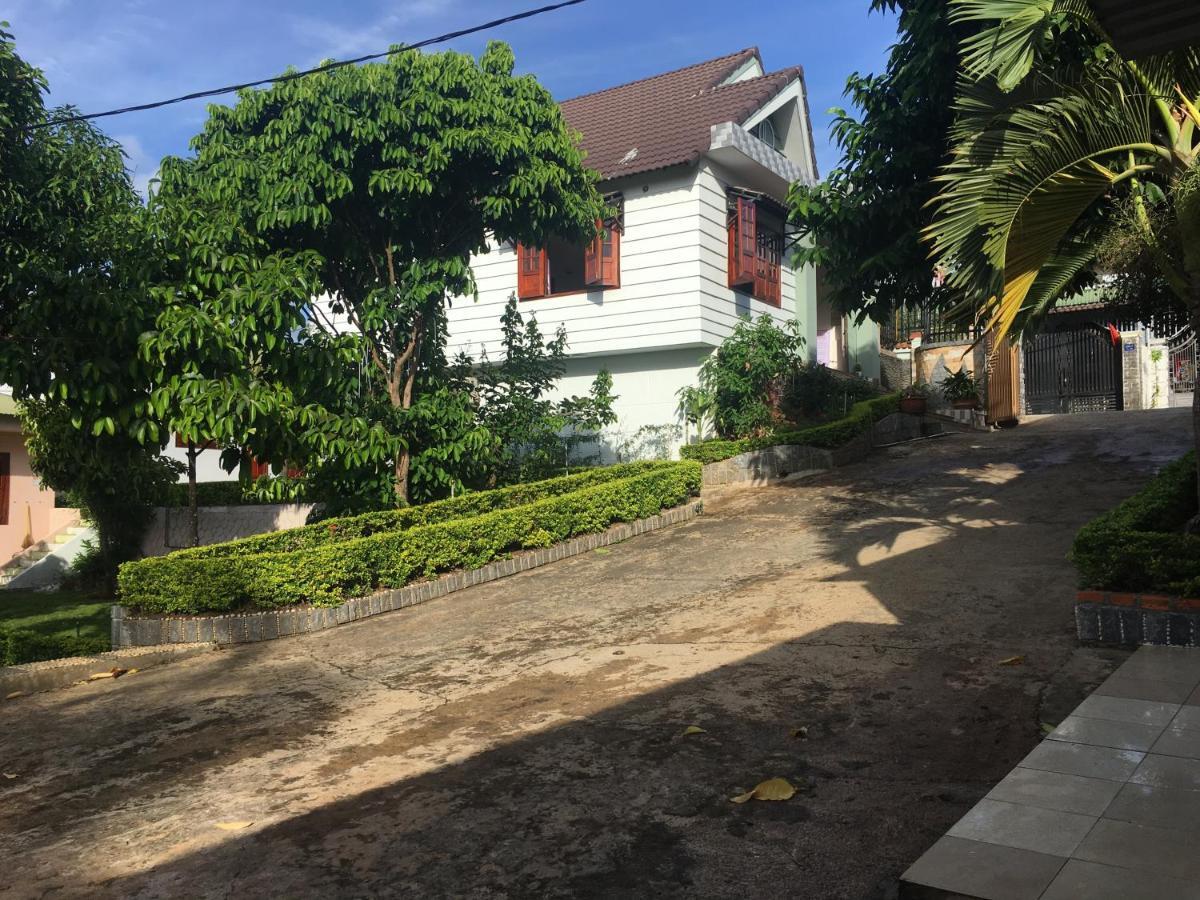 Nha Nghi Thao Nguyen Xanh Hotel Buon Ma Thuot Exterior photo